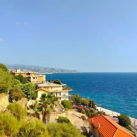 Alba Da Sogno A Lägenhet Sanremo